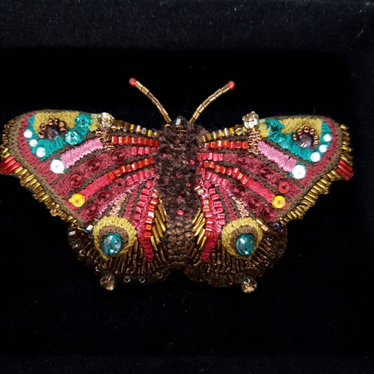 Spilla European Peacock Butterfly