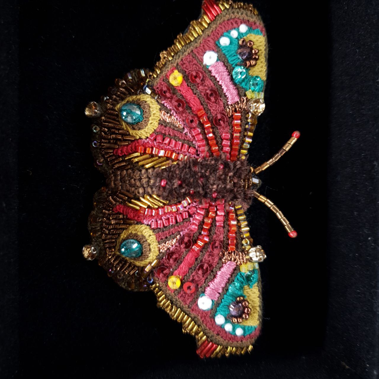 Spilla European Peacock Butterfly